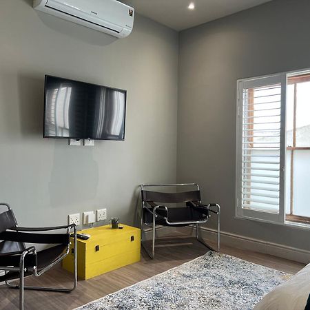 Hermanus Waterfront Apartment No 17 Bagian luar foto