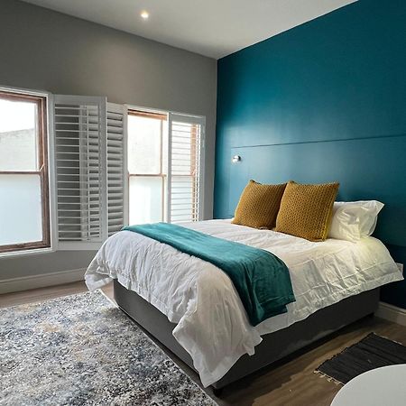 Hermanus Waterfront Apartment No 17 Bagian luar foto
