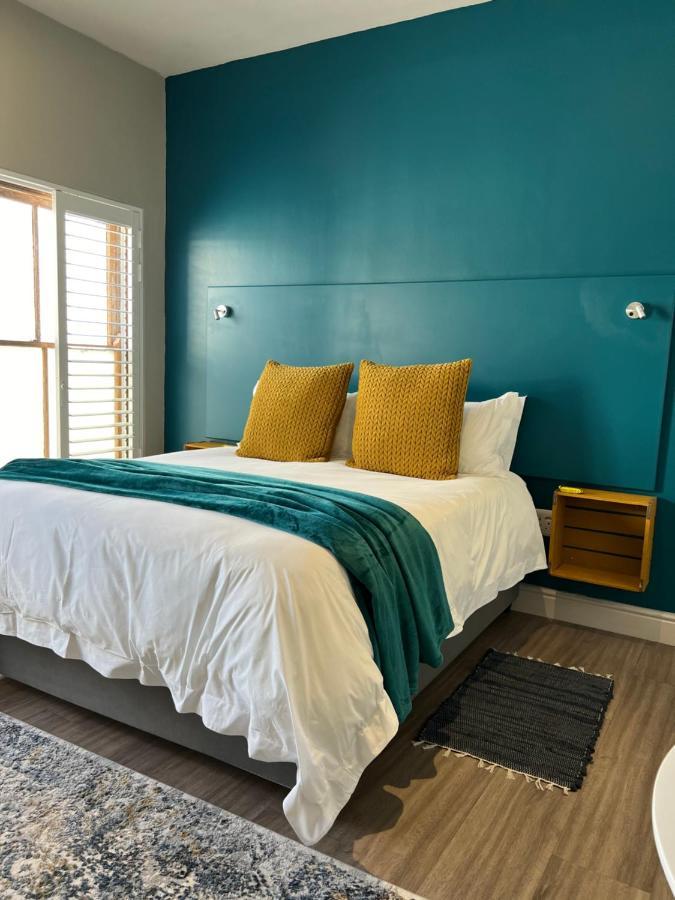 Hermanus Waterfront Apartment No 17 Bagian luar foto